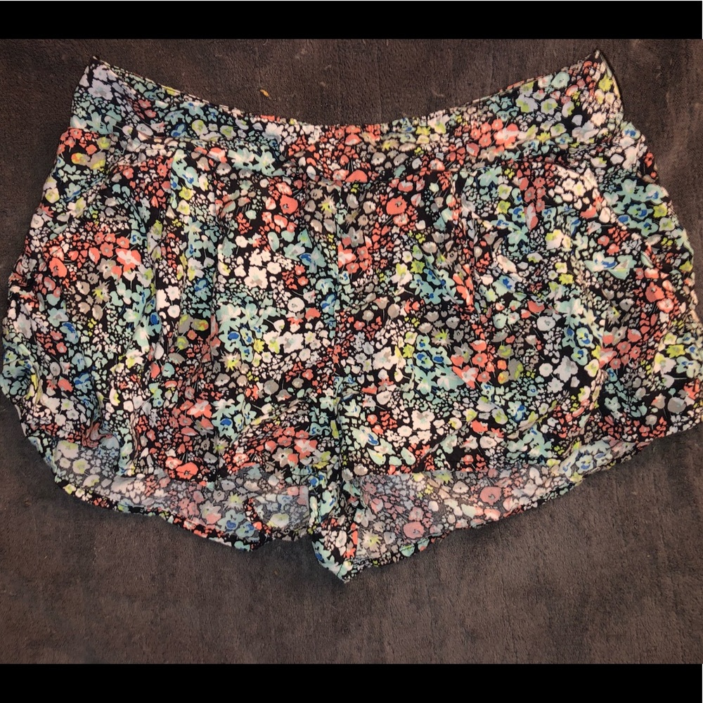 Candies floral flowey shorts